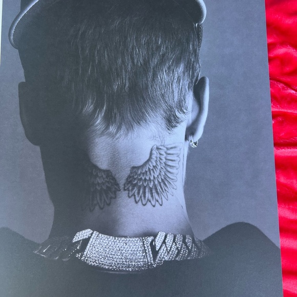 Justine Bieber Justice VIP merch package - Picture 4 of 7